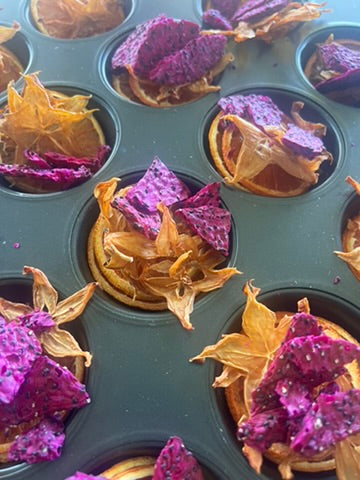 Dried fruits for cocktail bundle gift preparation